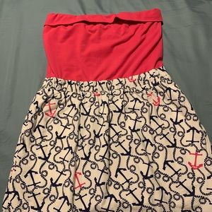 Size M strapless Lilly Pulitzer dress with pockets